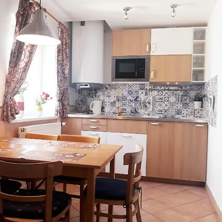 Alice House 3*