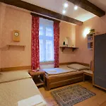 Alice House Apartmanhotel