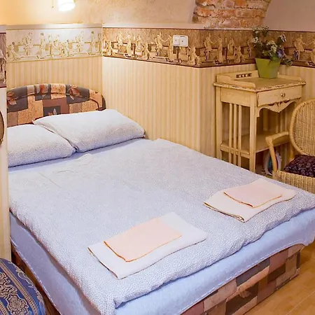 Hotel apartamentowy Alice House Praga