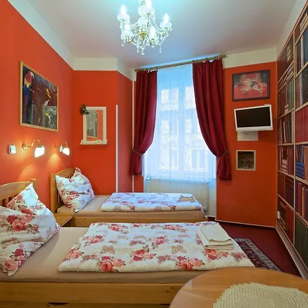 Alice House Praga