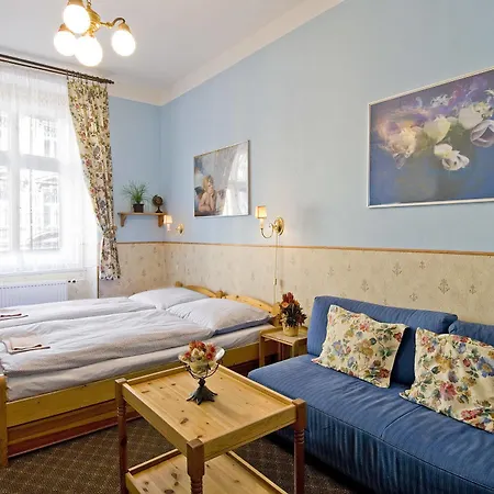 Alice House 3* Πράγα