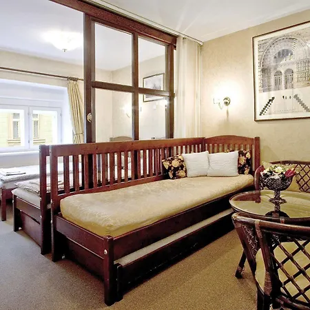 Alice House Hotel apartamentowy