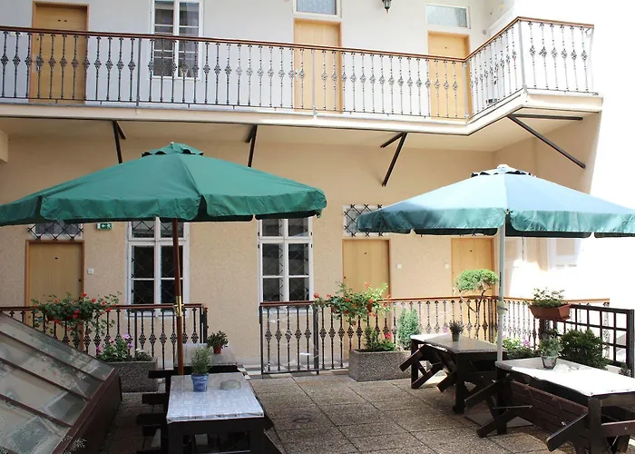 Alice House 3* Prague